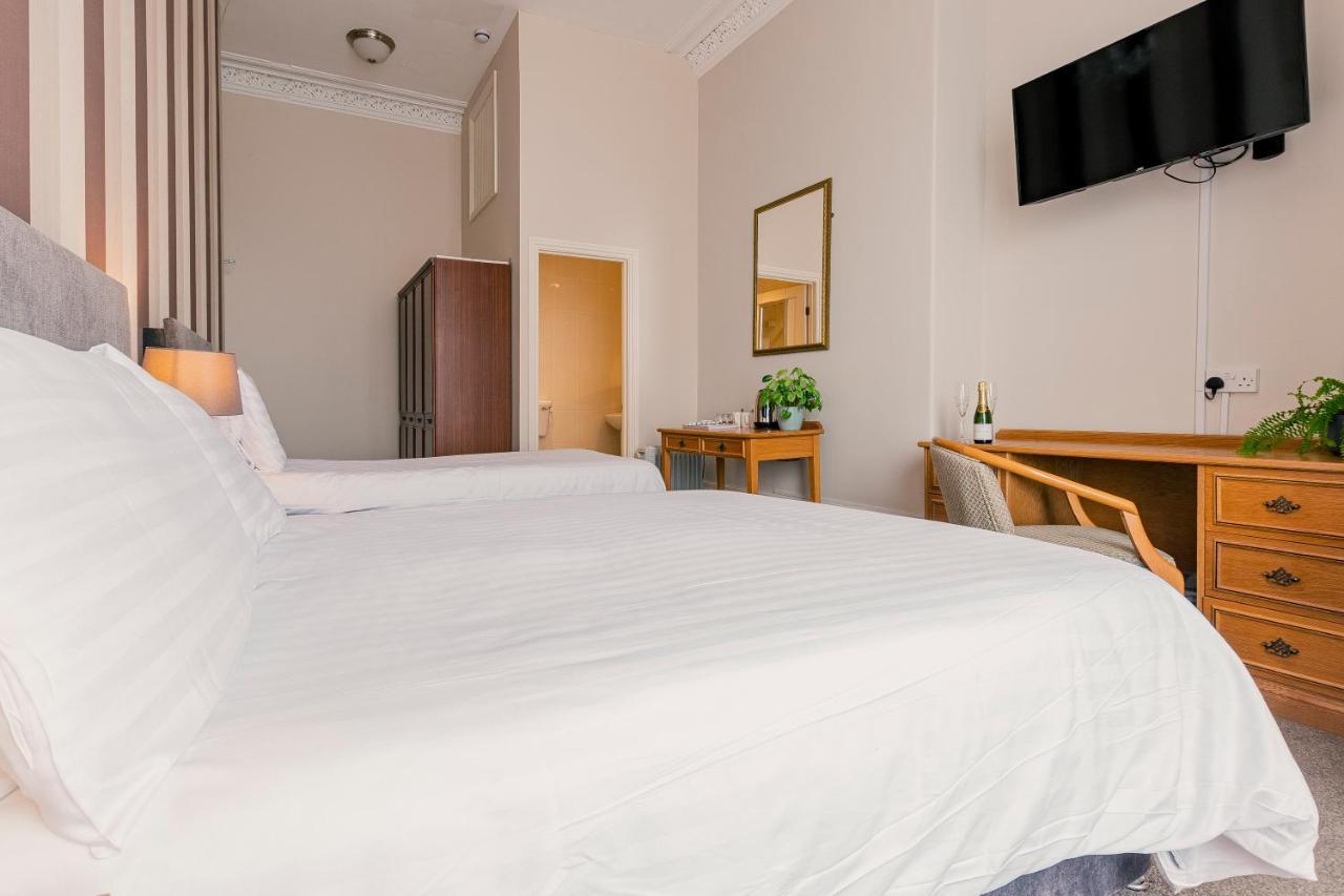 The Maynard Guest house Scarborough